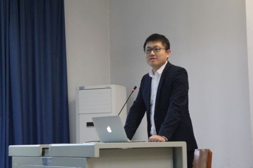 爱投资吴文博受邀出席武汉大学法学院公开课